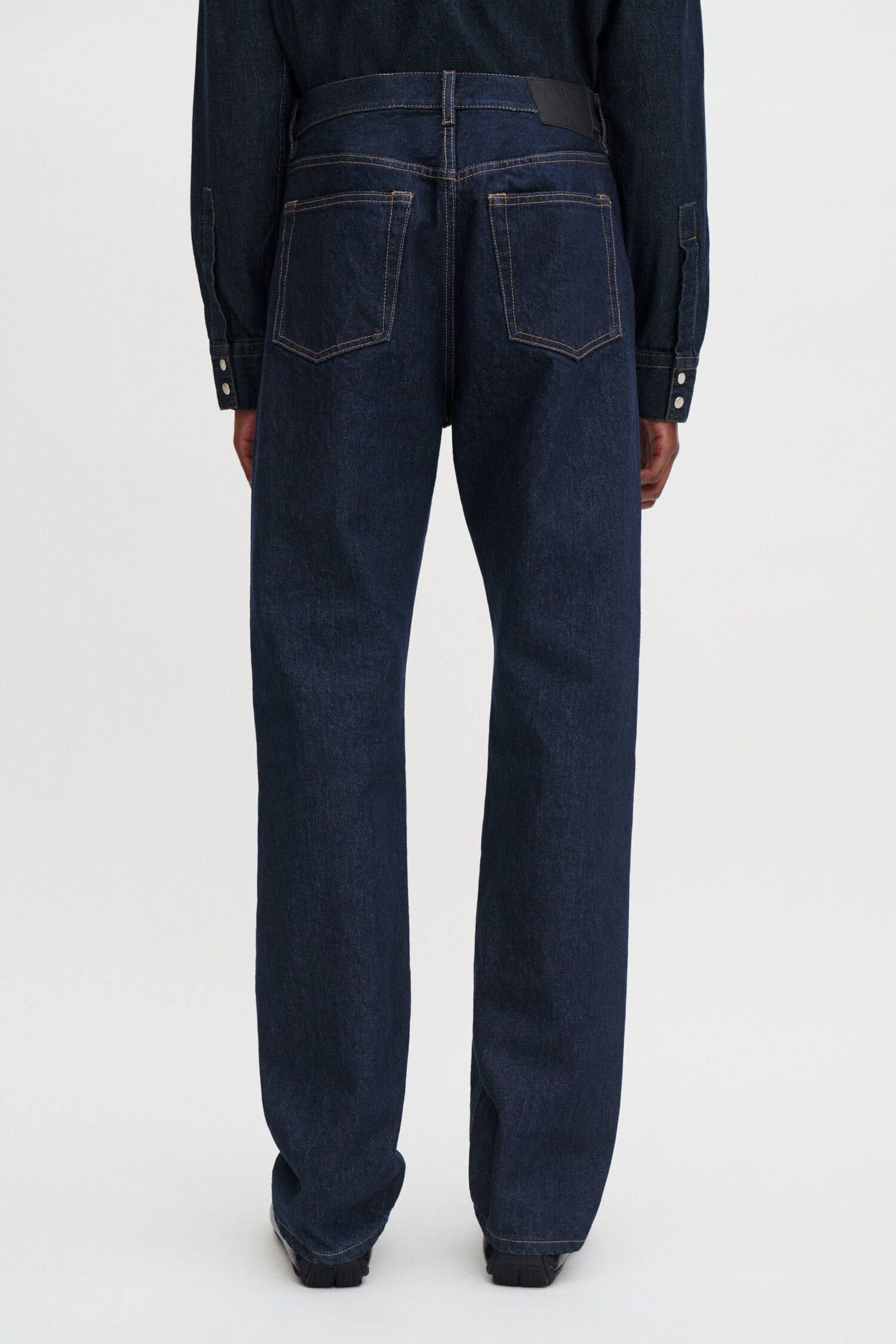 Classic Cut Jeans