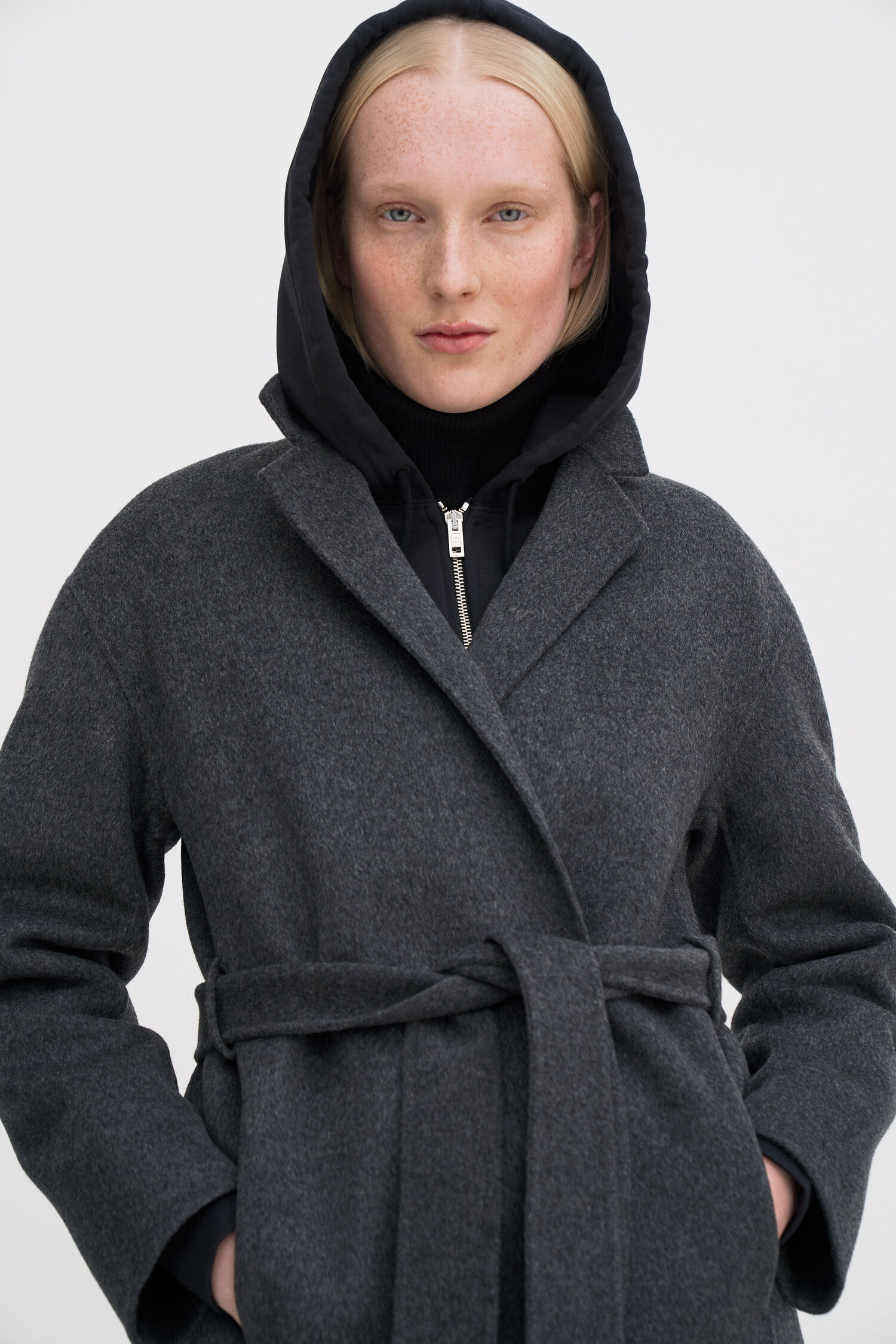 Alexa Coat