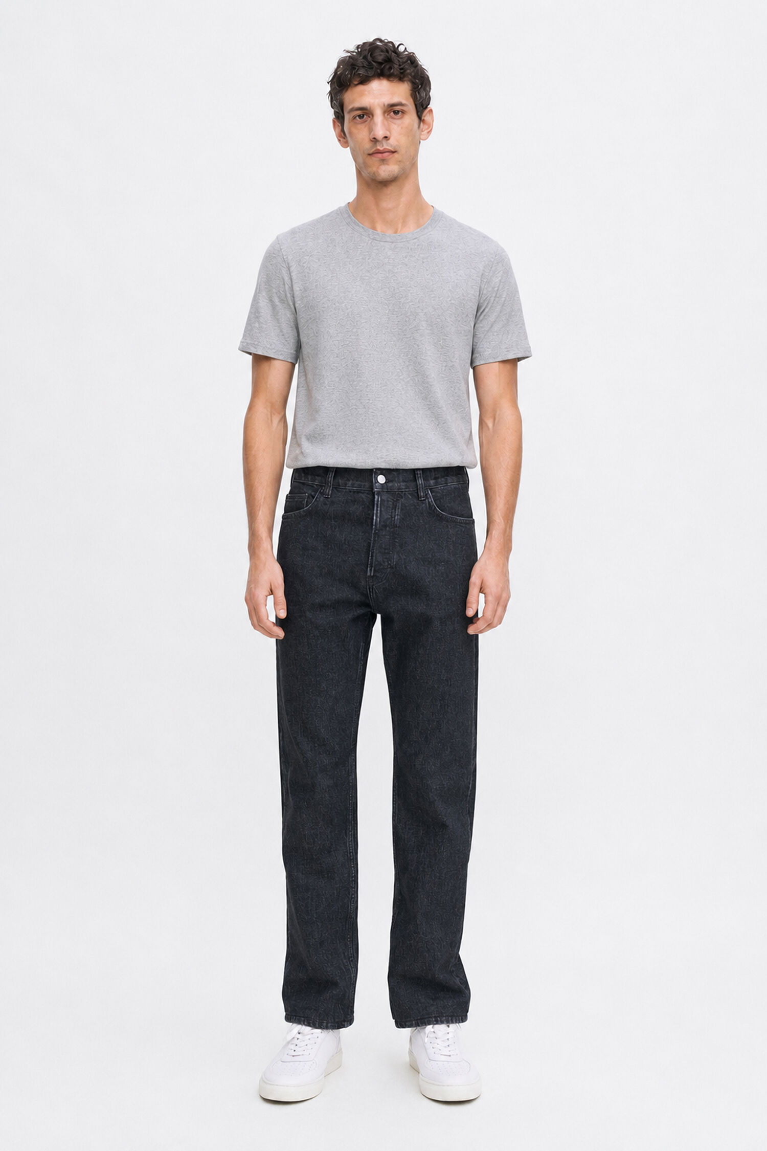 Tapered Cropped Jeans