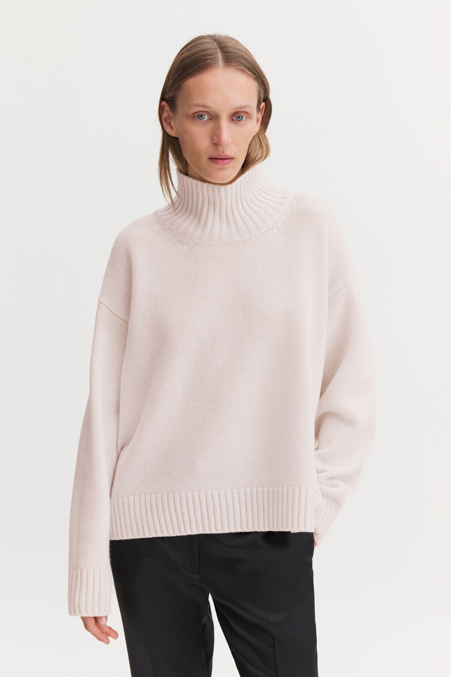 Wool Cashmere Turtleneck Sweat