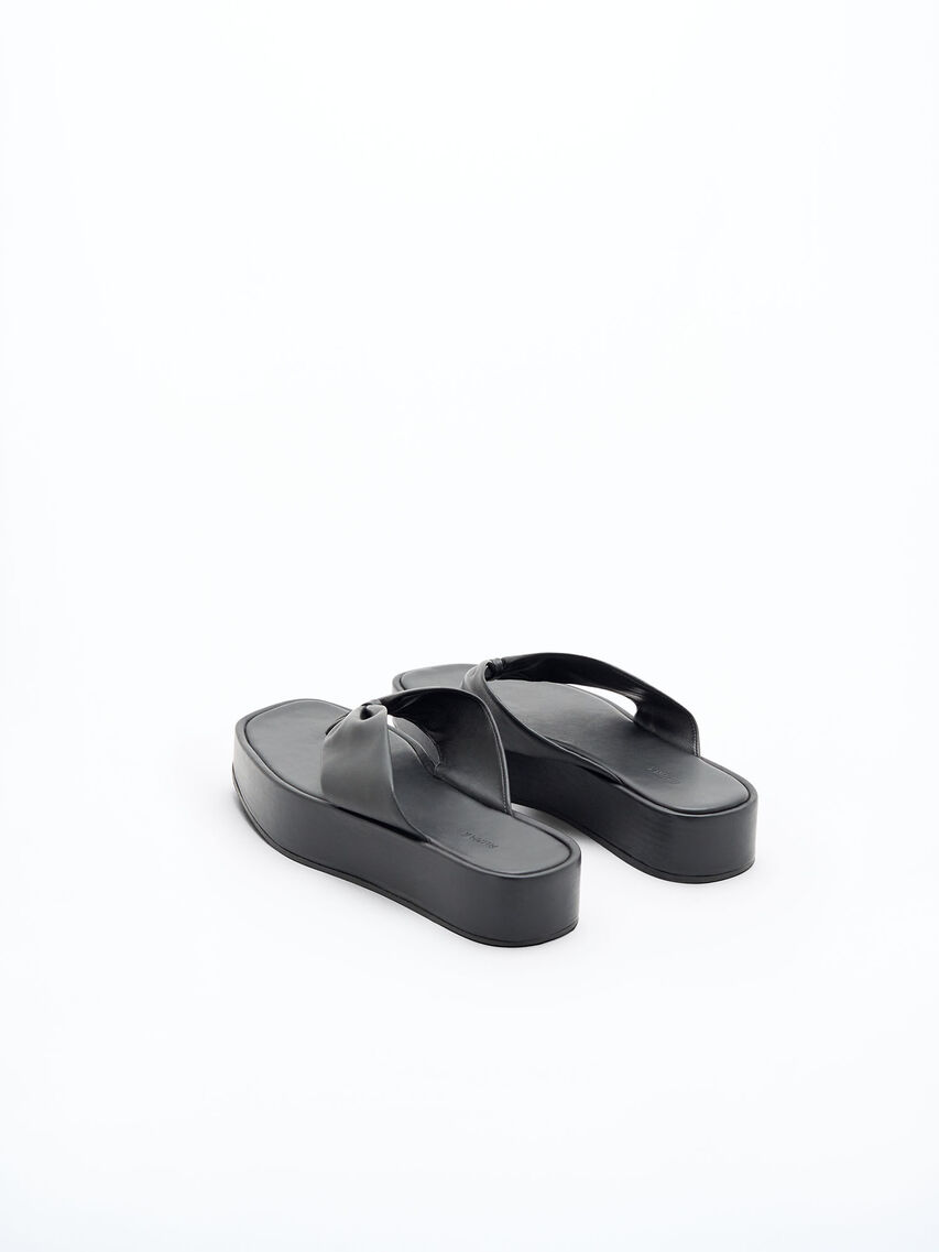 Flatform Flip Flops